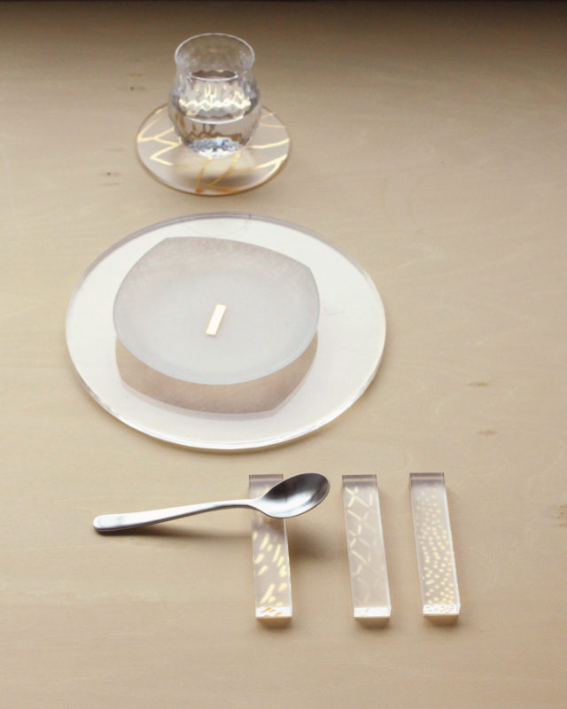 箔cutlery rest（ろ）